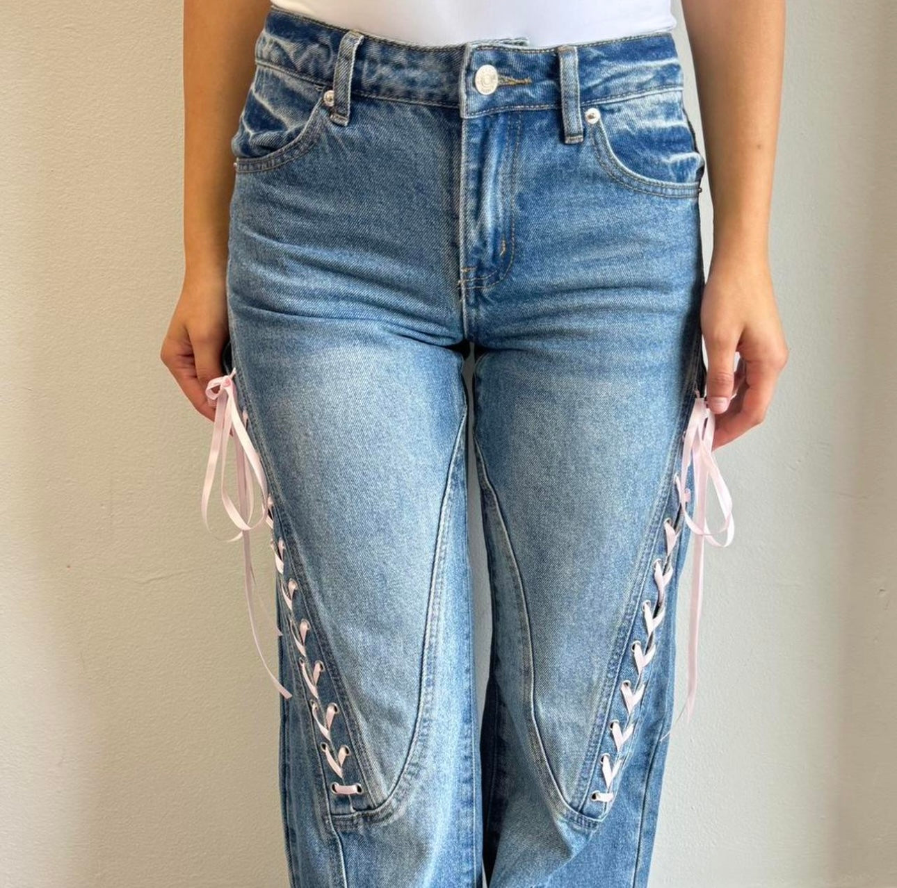 Ribbon Jeans